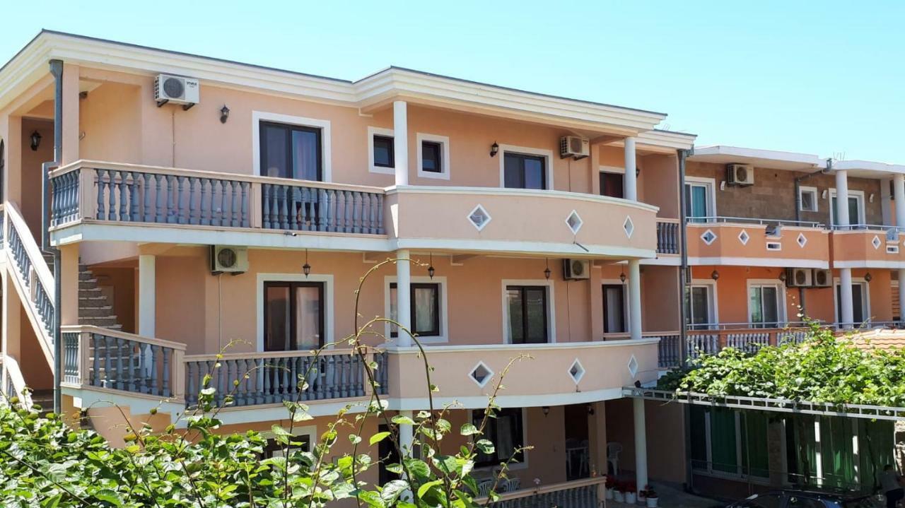 Rooms Ibrocevic Улцинь Экстерьер фото